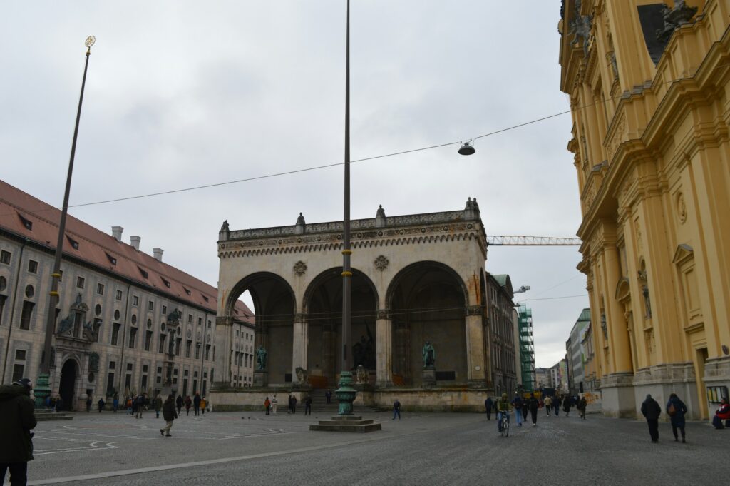 Feldherrnhalle und Odeonsplatz in München